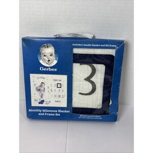 Gerber Baby Boy MONTHLY MILESTONE BLANKET w/ Frame Set (Adorable Dog Theme)